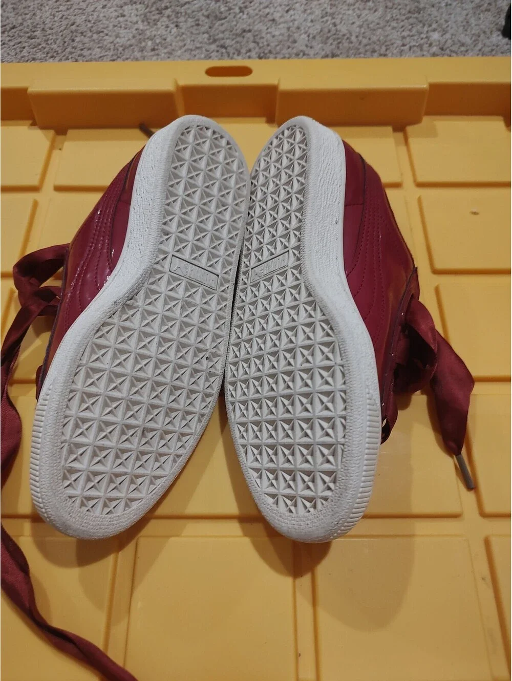 Puma Women's Burgundy Satin Ribbon Lace Sneakers Size 6.5